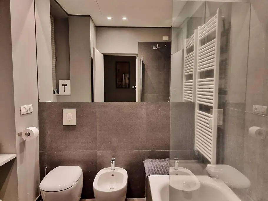 Gazzana Corner House Apartment Milan